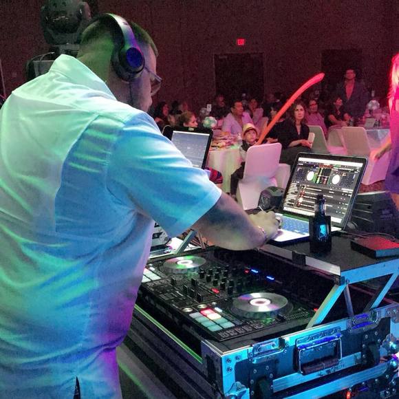 Meet your Posher, Ricky - Picture 1 of 1